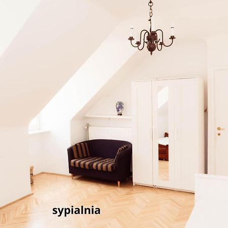 Apartament W Kamienicy Na Starym Miescie Warsawa Bagian luar foto